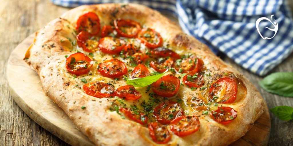 Σπιτική λαδένια πίτα Κιμώλου